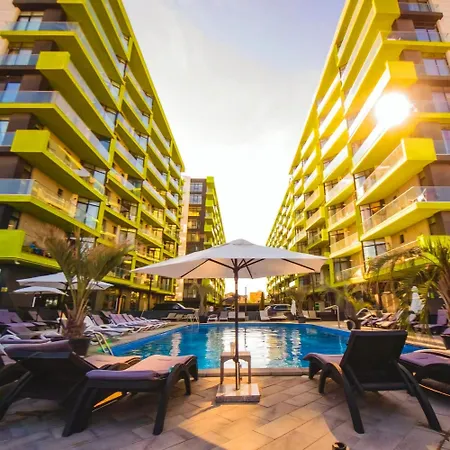 Apartamento Superb Double - Pool & Langa Plaja Năvodari